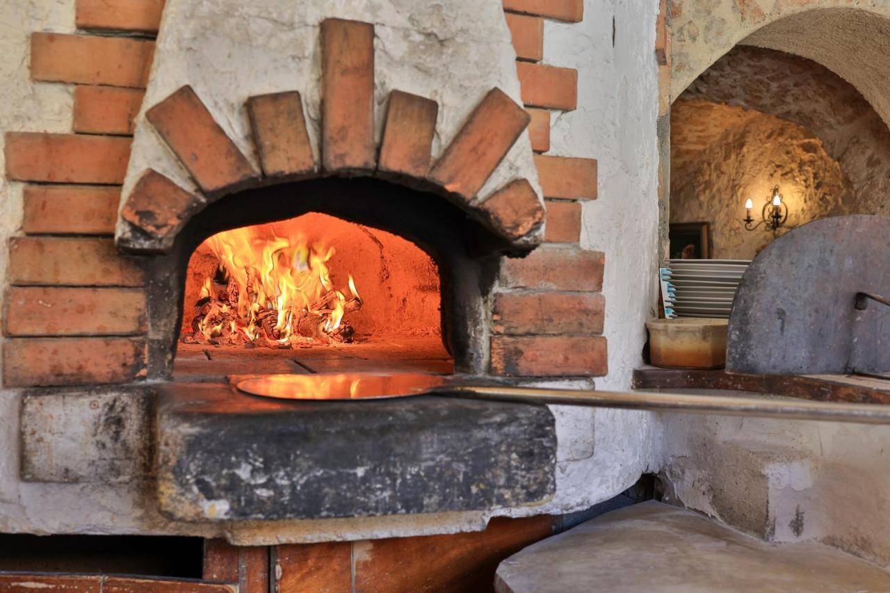 Logis Le Relais Imperial Hotel Saint-Vallier-de-Thiey Buitenkant foto