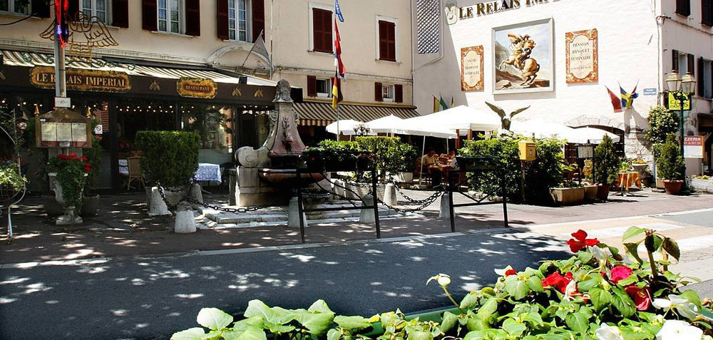 Logis Le Relais Imperial Hotel Saint-Vallier-de-Thiey Buitenkant foto