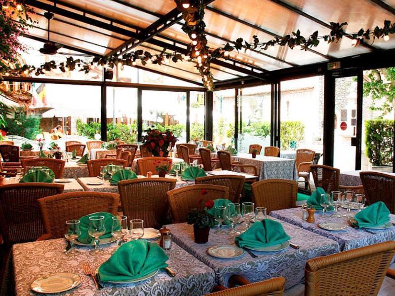 Logis Le Relais Imperial Hotel Saint-Vallier-de-Thiey Buitenkant foto